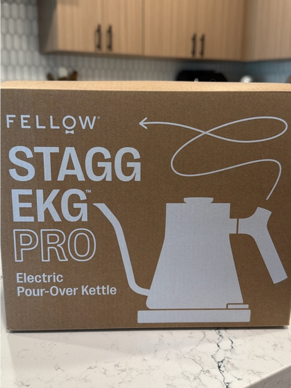 Stagg EKG Electric Kettle — White - Picture 2 of 4